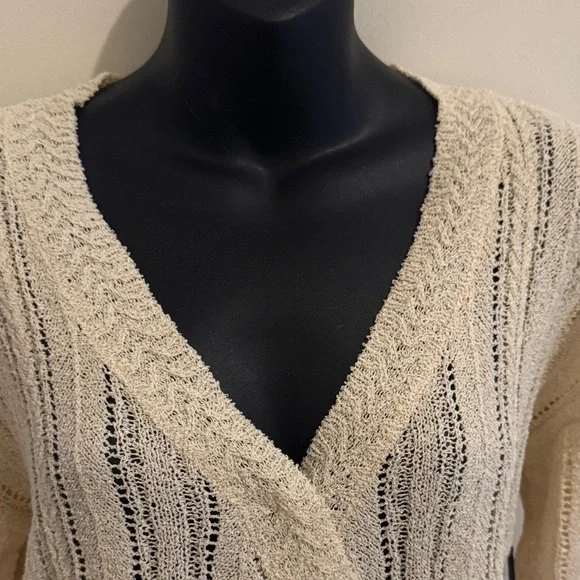 Astr Beige V-Neck Women's Sweater - Picture 4 of 6